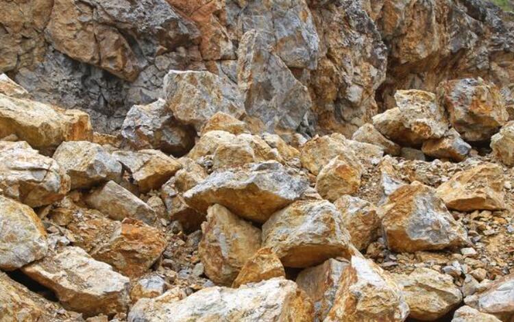 How to choose copper ore dressing equipment